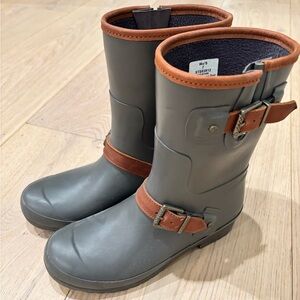 Sperry Gray and Brown Women's Winter Boots